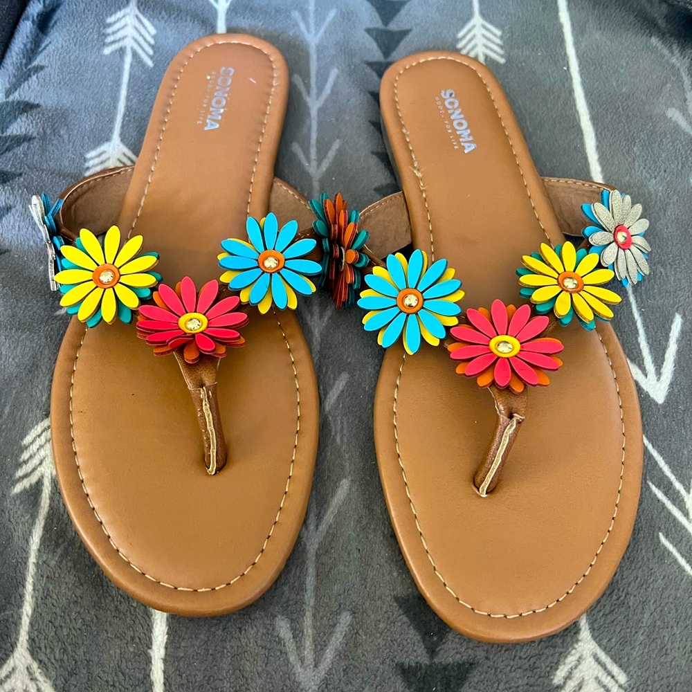 SONOMA CHOPSTICKS SANDALS           SIZE: 9/10 (L)